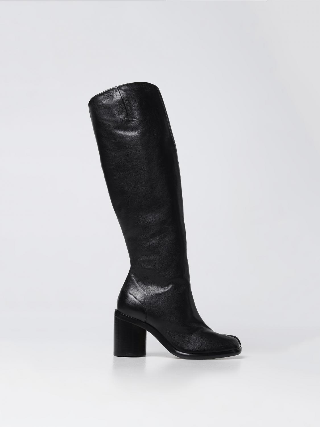 Shop Maison Margiela Boots  Woman Color Black In Schwarz