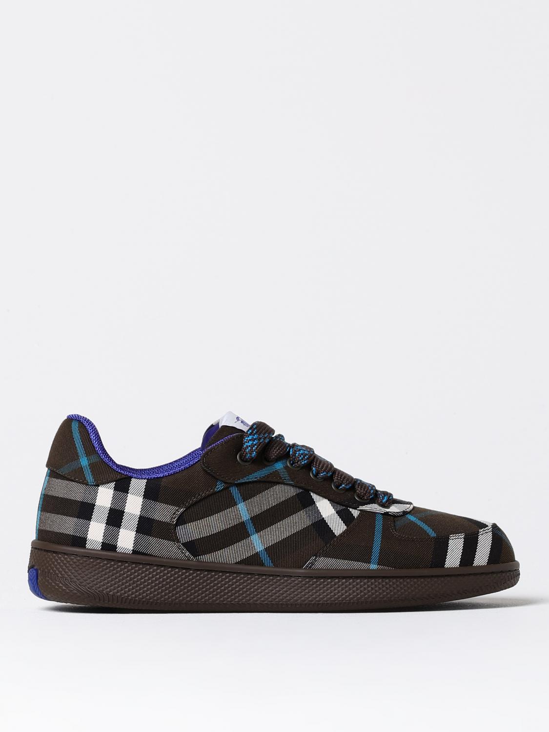 Shop Burberry Sneakers  Men Color Green In Grün