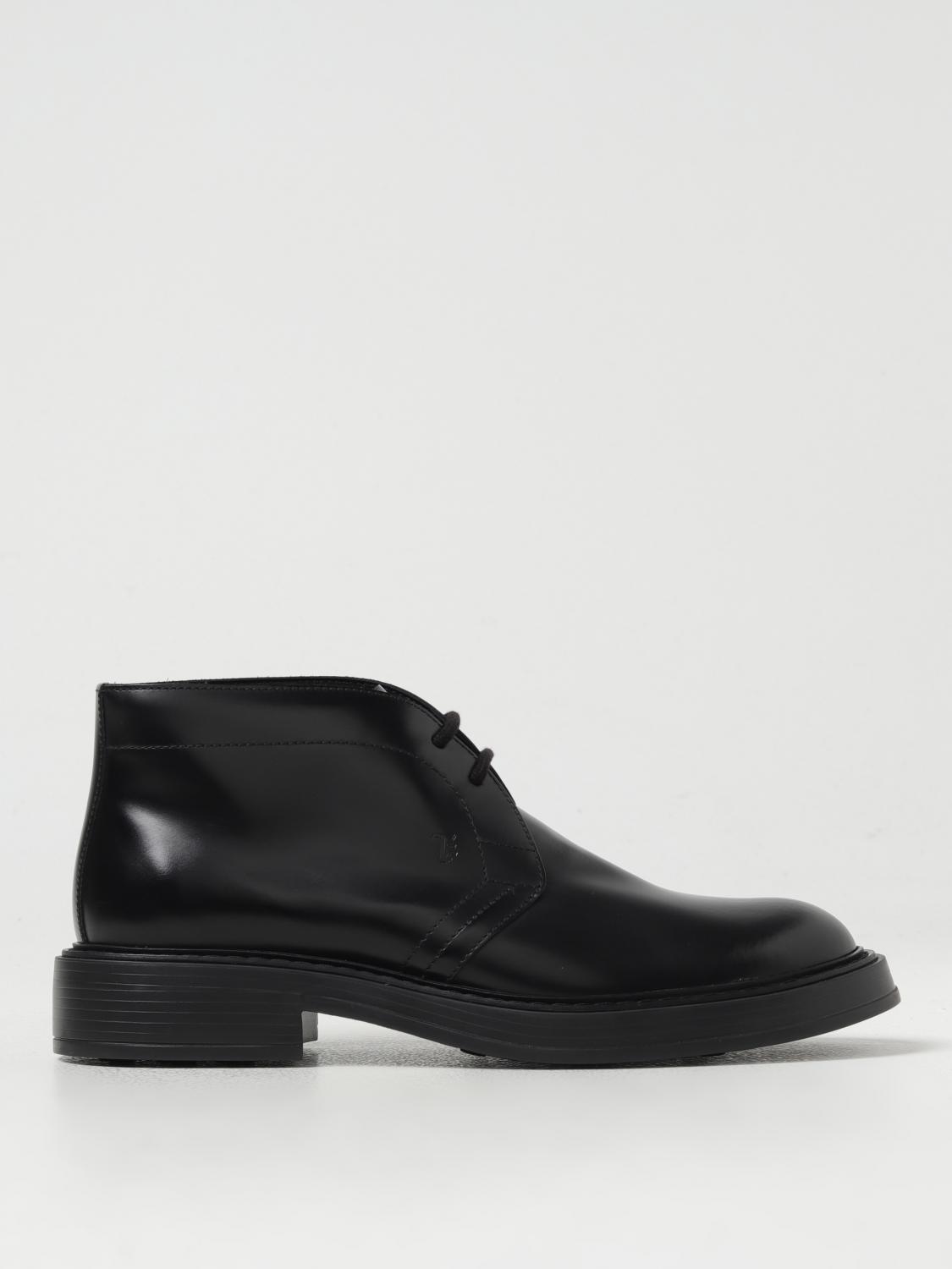 Shop Tod's Chukka Boots  Men Color Black In Schwarz