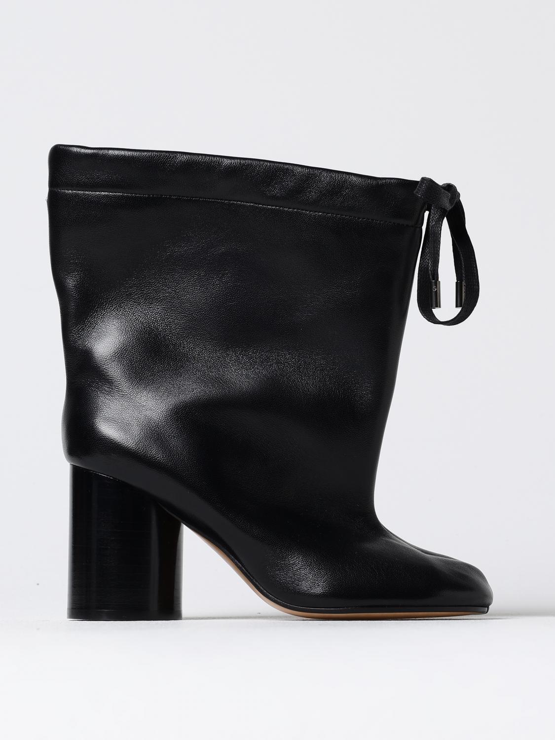 Shop Maison Margiela Flat Ankle Boots  Woman Color Black In Schwarz