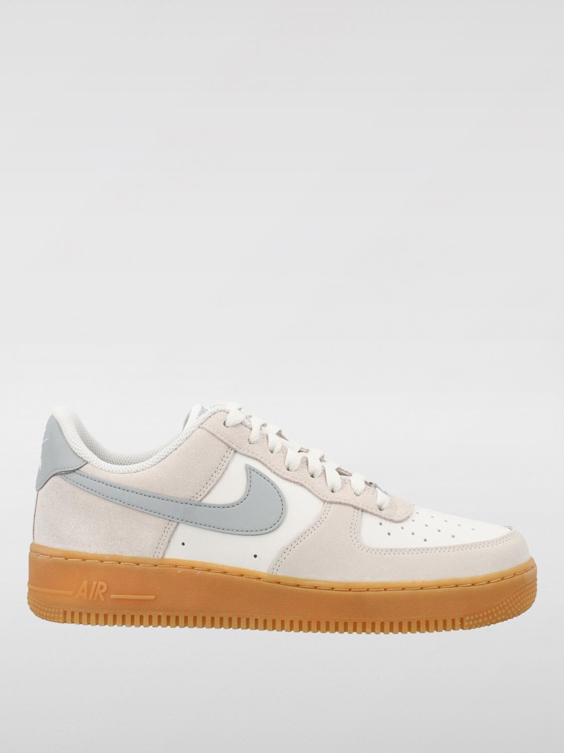 Shop Nike Sneakers Men Color Grey In Grau