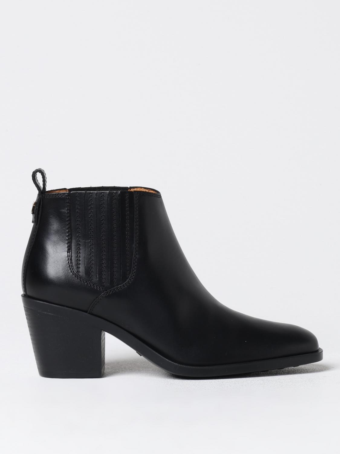 Shop Tod's Flat Ankle Boots  Woman Color Black In Schwarz