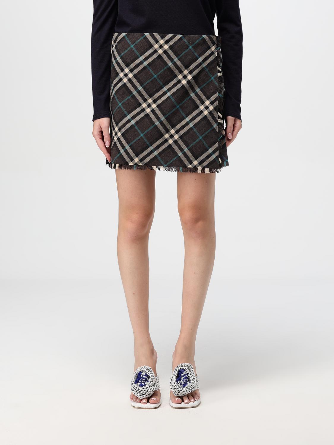 Burberry Embroidered Polyester Blend Mini Skirt In Grün