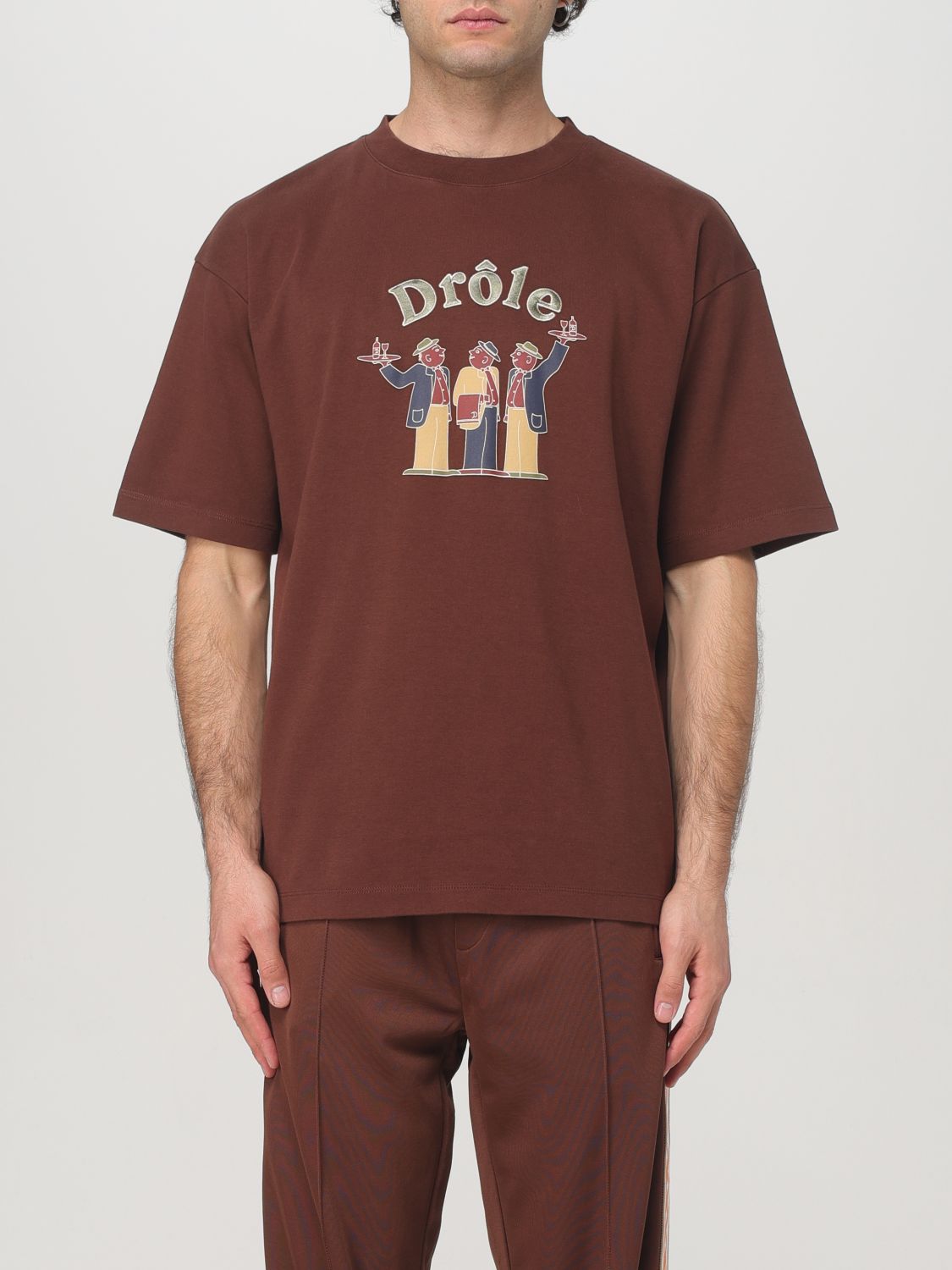 Shop Drôle De Monsieur T-shirt  Men Color Brown In Braun