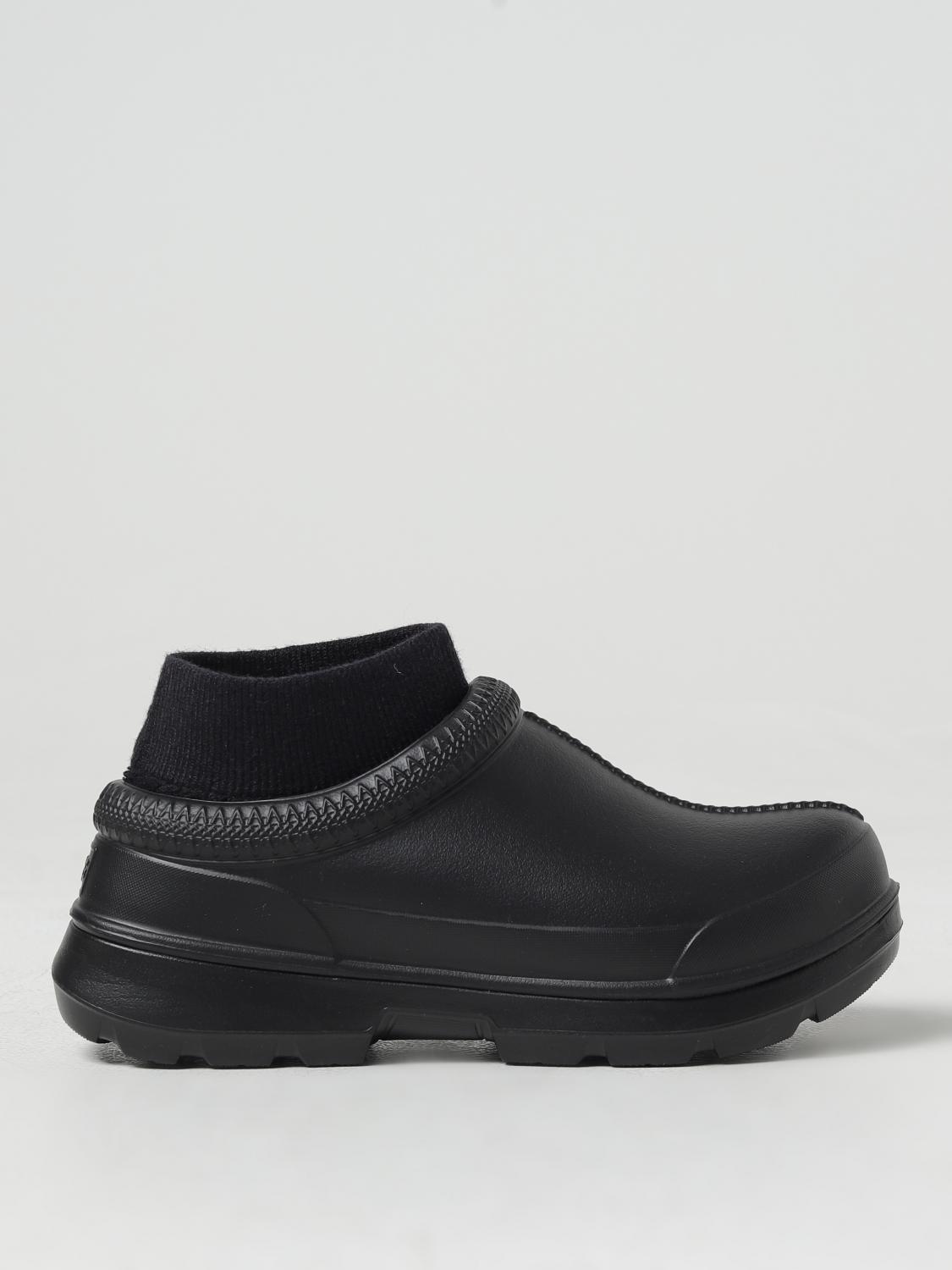 Shop Ugg Flat Ankle Boots  Woman Color Black In Schwarz