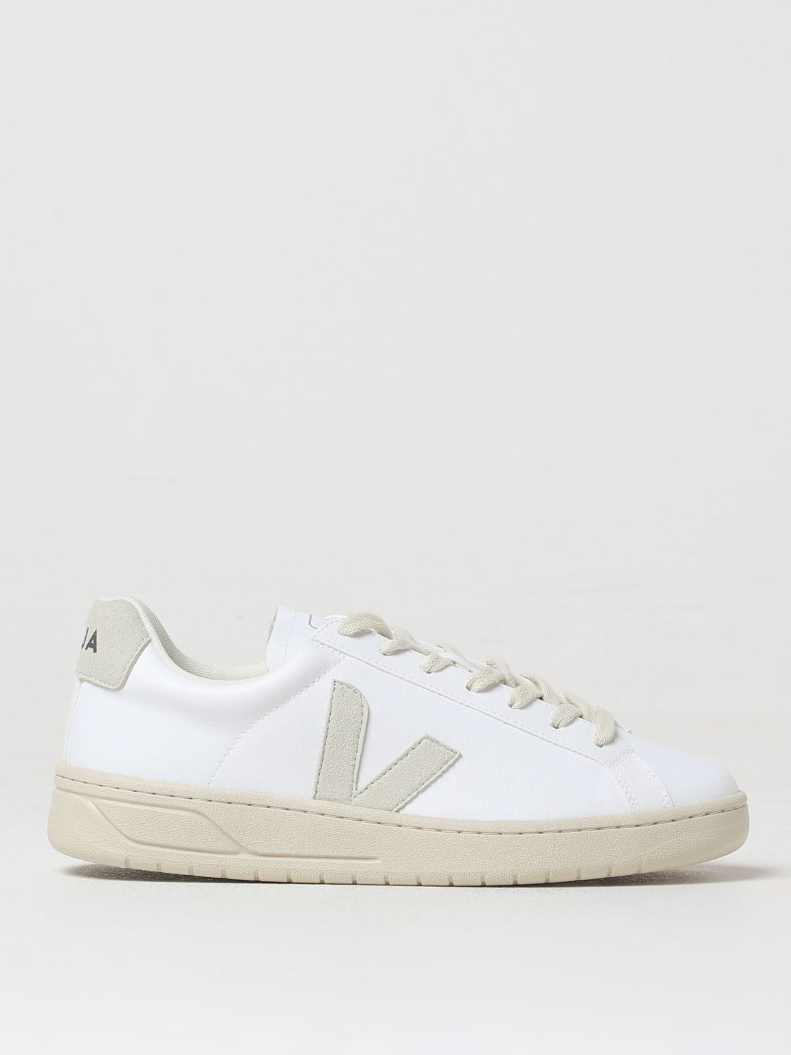 Shop Veja Sneakers  Men Color White In Weiss