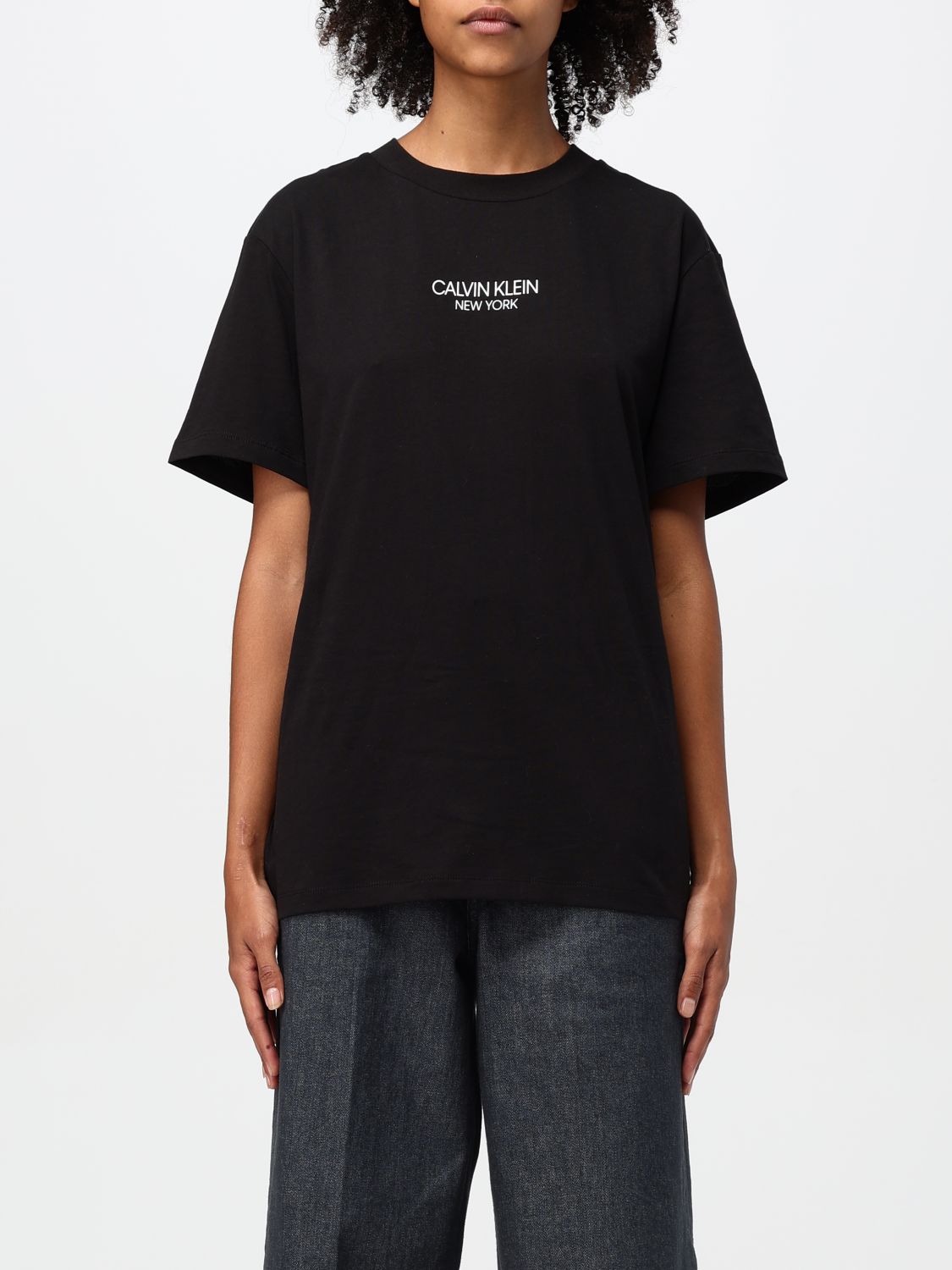 Shop Calvin Klein T-shirt  Woman Color Black In Schwarz