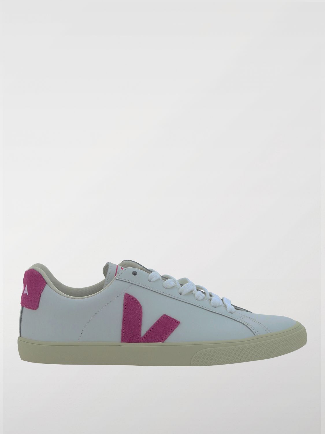 Shop Veja Sneakers  Woman Color White In Weiss