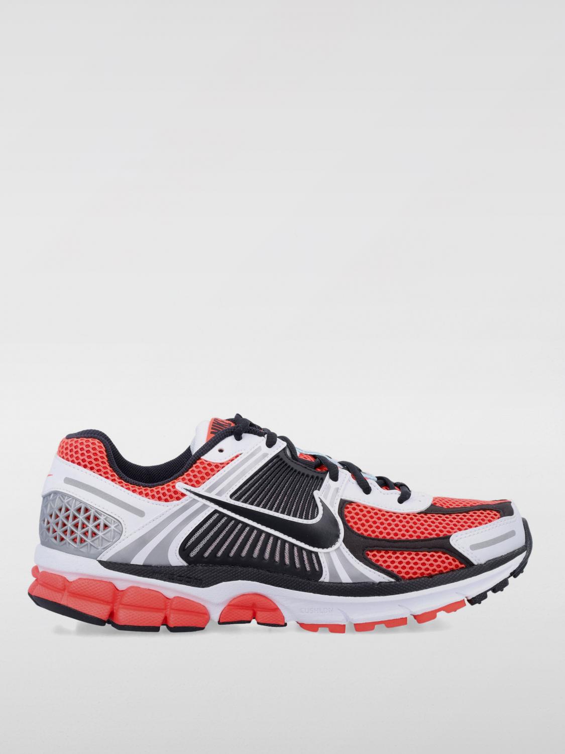 Shop Nike Sneakers Men Color Red In Rot
