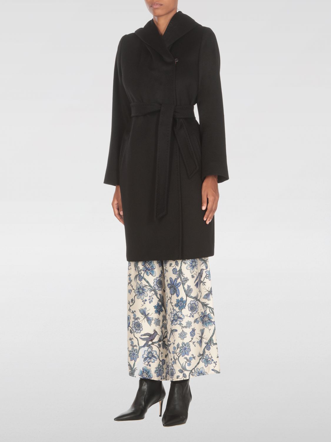 Shop Max Mara Coat  Woman Color Black In Schwarz