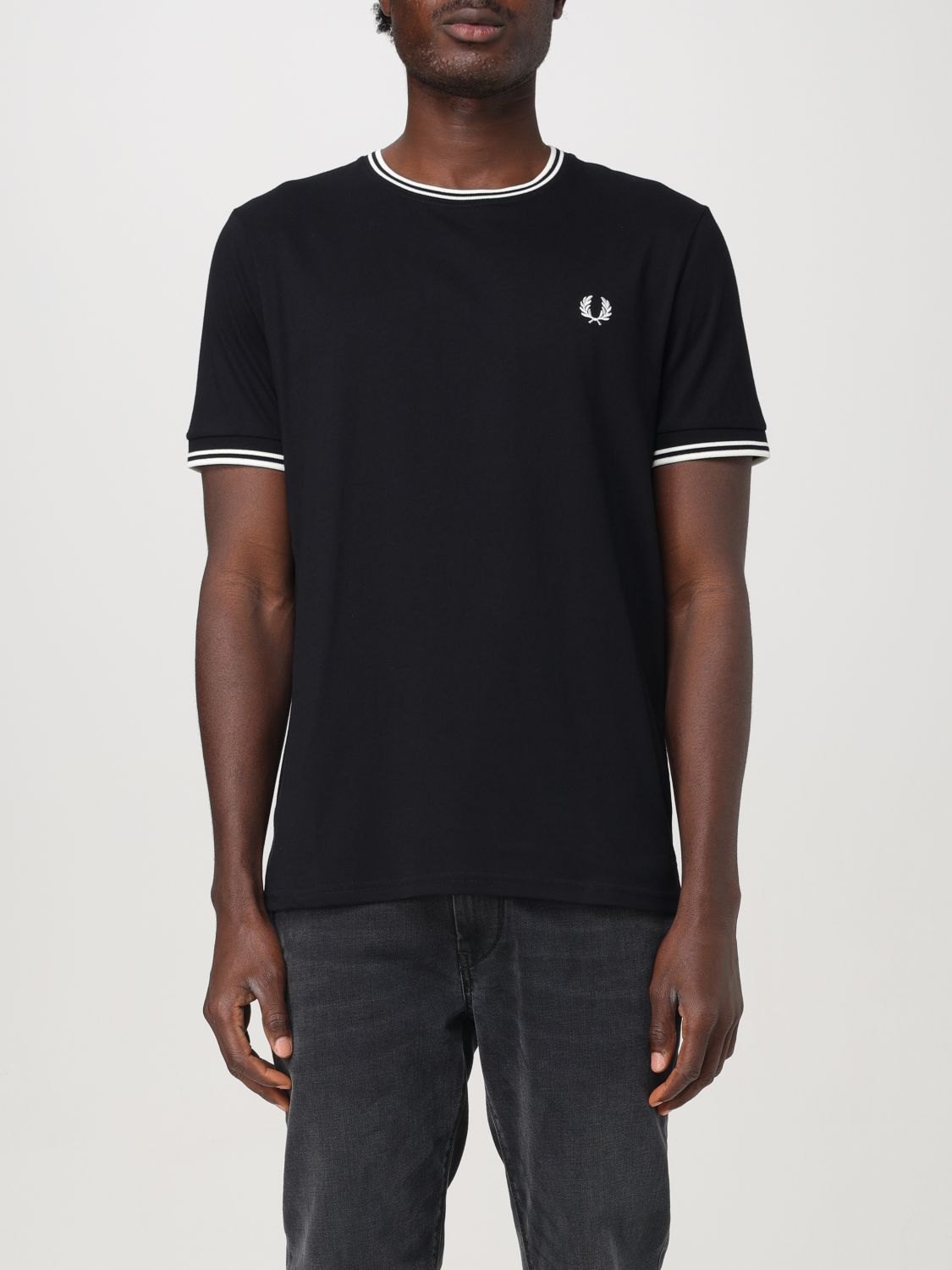 Shop Fred Perry T-shirt  Men Color Black In Schwarz