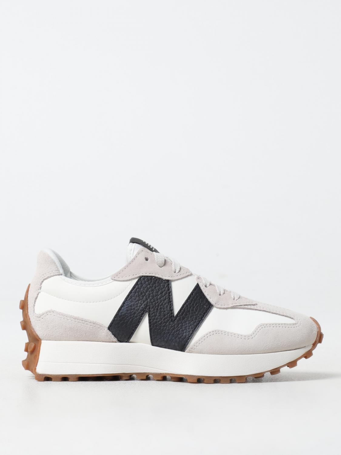 New Balance Low-profile Sneakers In Nero With Textured Accents In Weiss