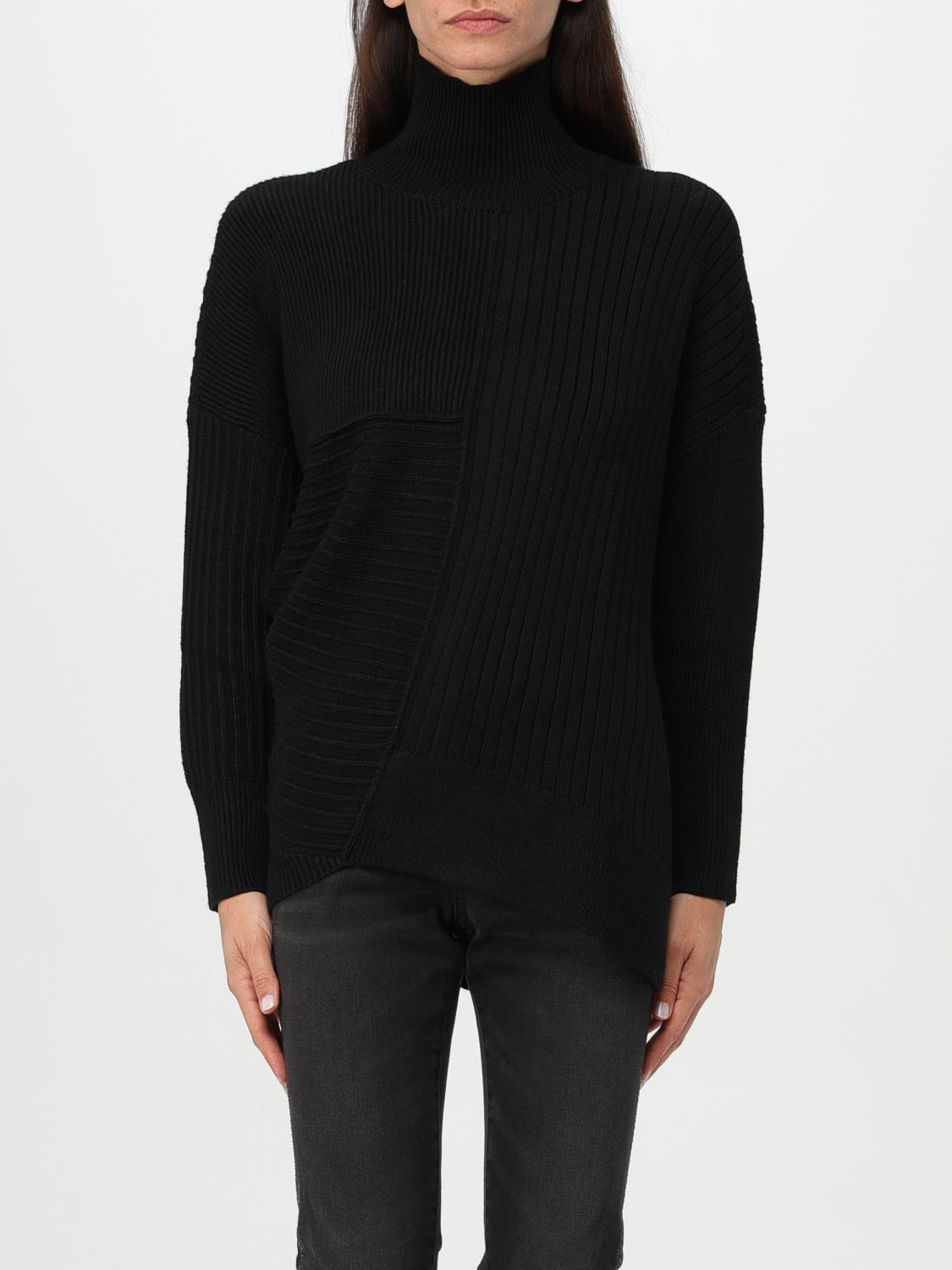 Armani Exchange Asymmetrical High Neck Knitted Sweater In Schwarz
