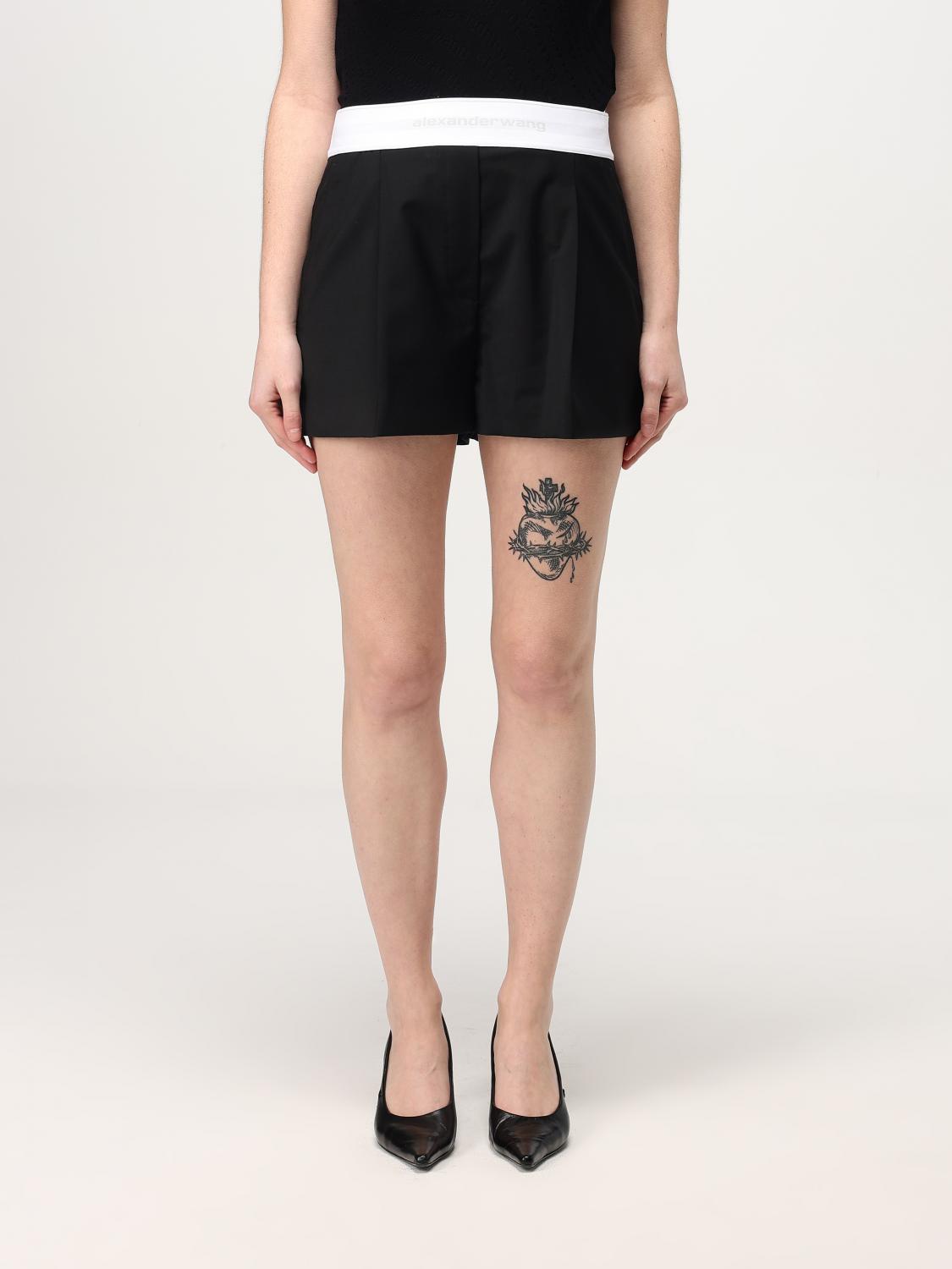 Alexander Wang Pleated Shorts In Wool Tailoring In Schwarz