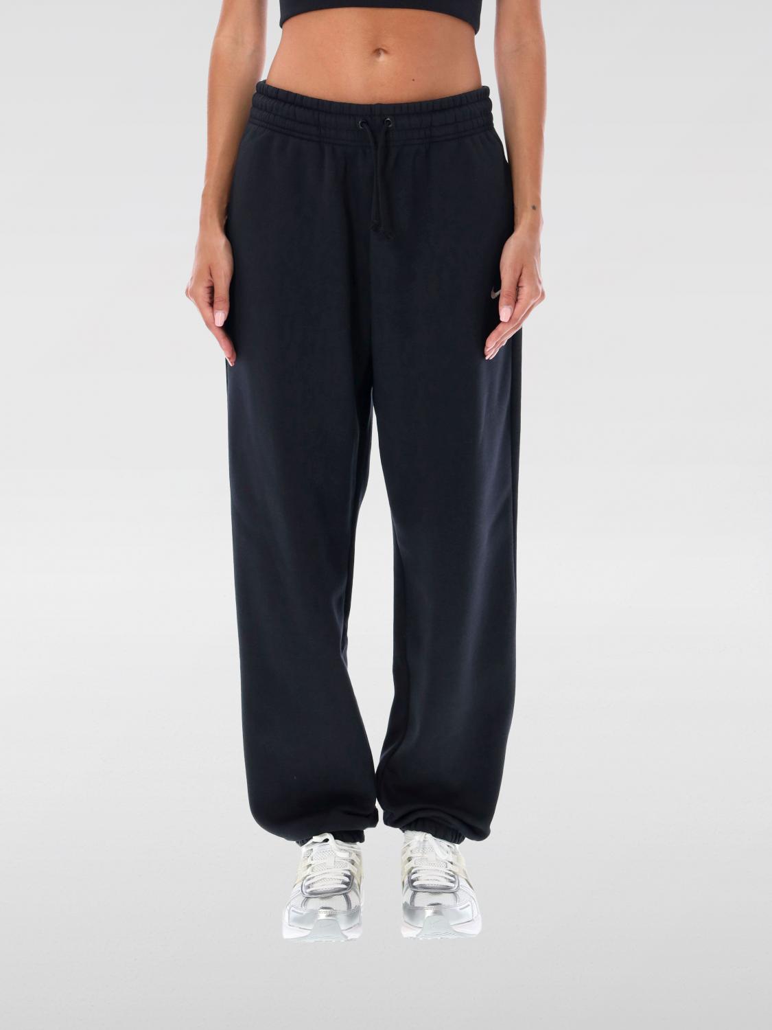 Nike High Waist Relaxed Fit Jogging Pants In Schwarz