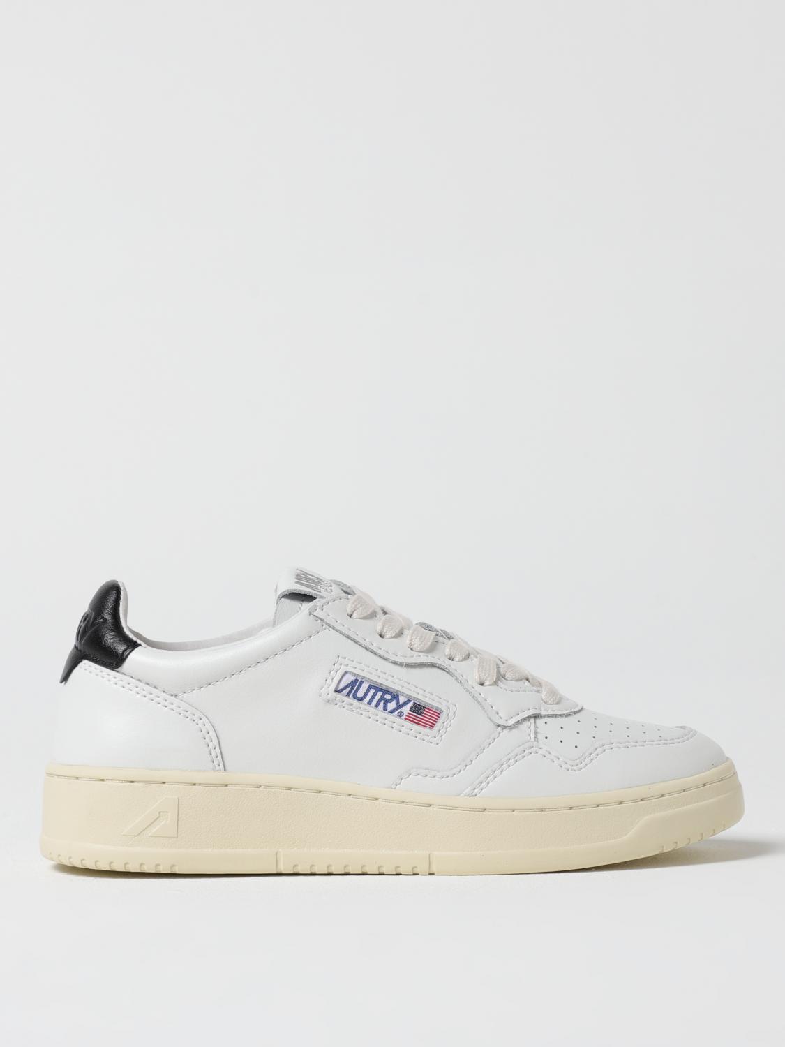 Autry Medalist Low Suede Sneakers In White