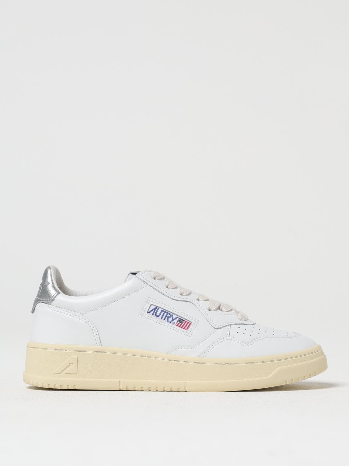 Autry 'medalist' White Low Top Sneakers With Black Contrasting Heel Tab In Leather Woman In White