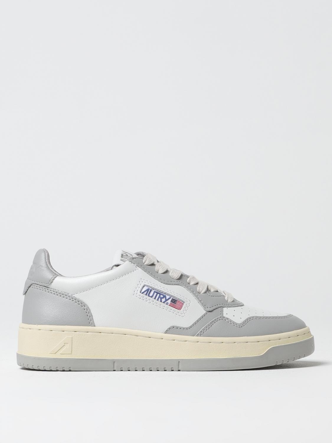 Autry Logo Low Woman Sneakers In Gray