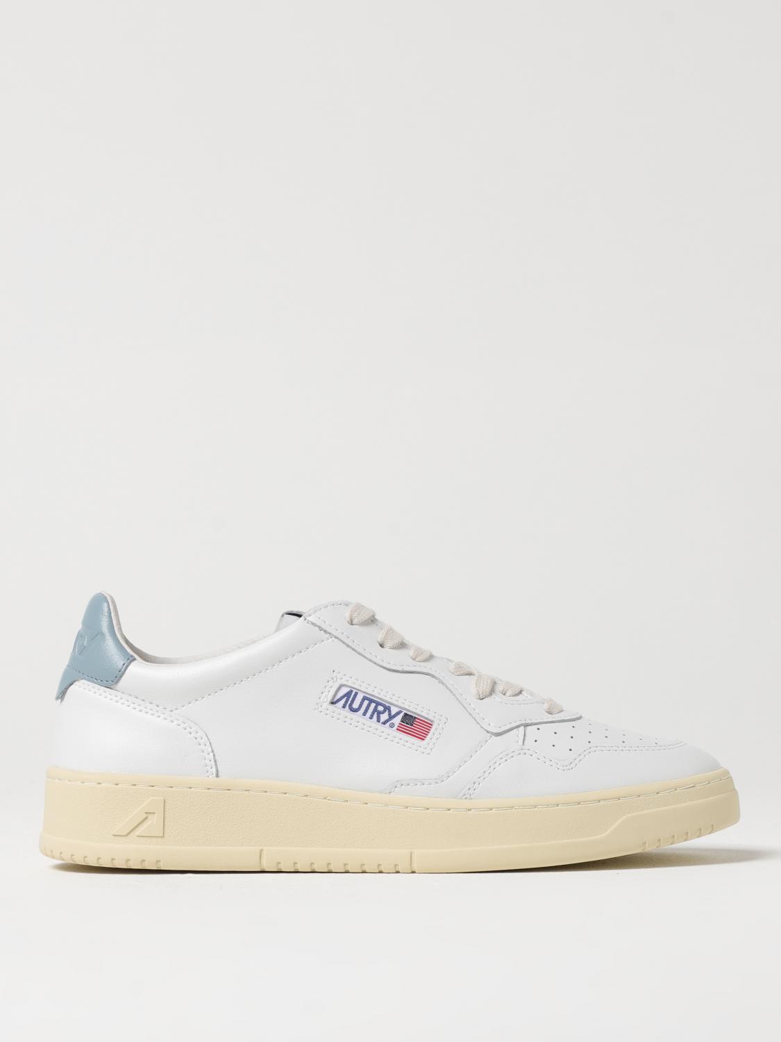 Autry Medalist Low-top Sneakers With Contrast Heel Tab In White