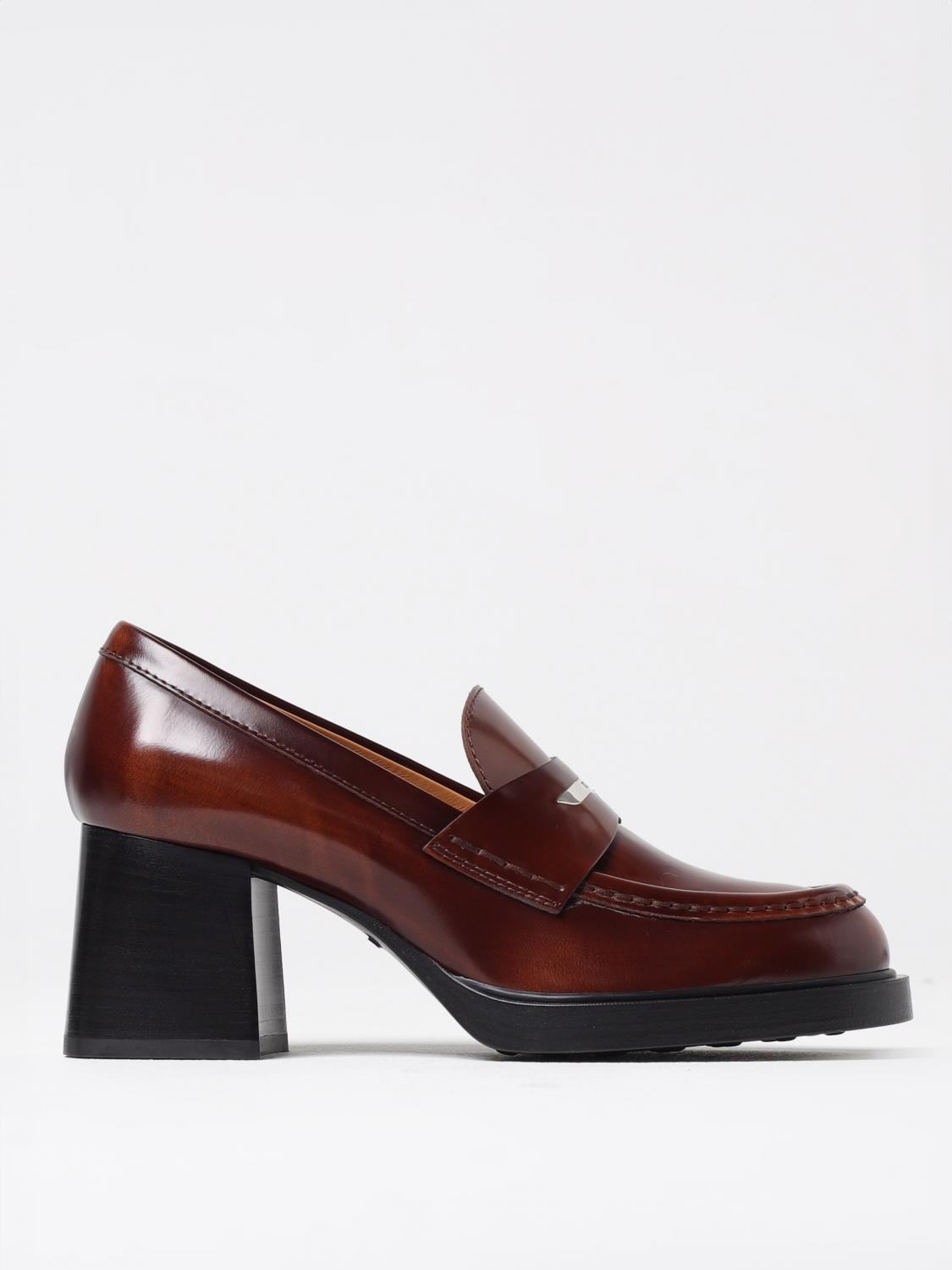 Tod's Pumps Woman Color Brown In Brown