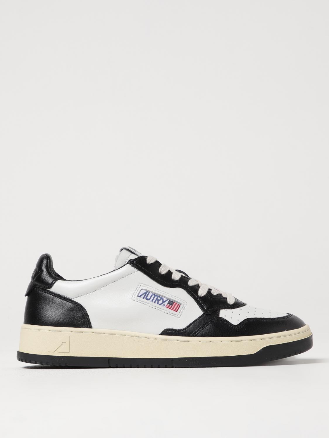 Autry Medalist Sneakers In White