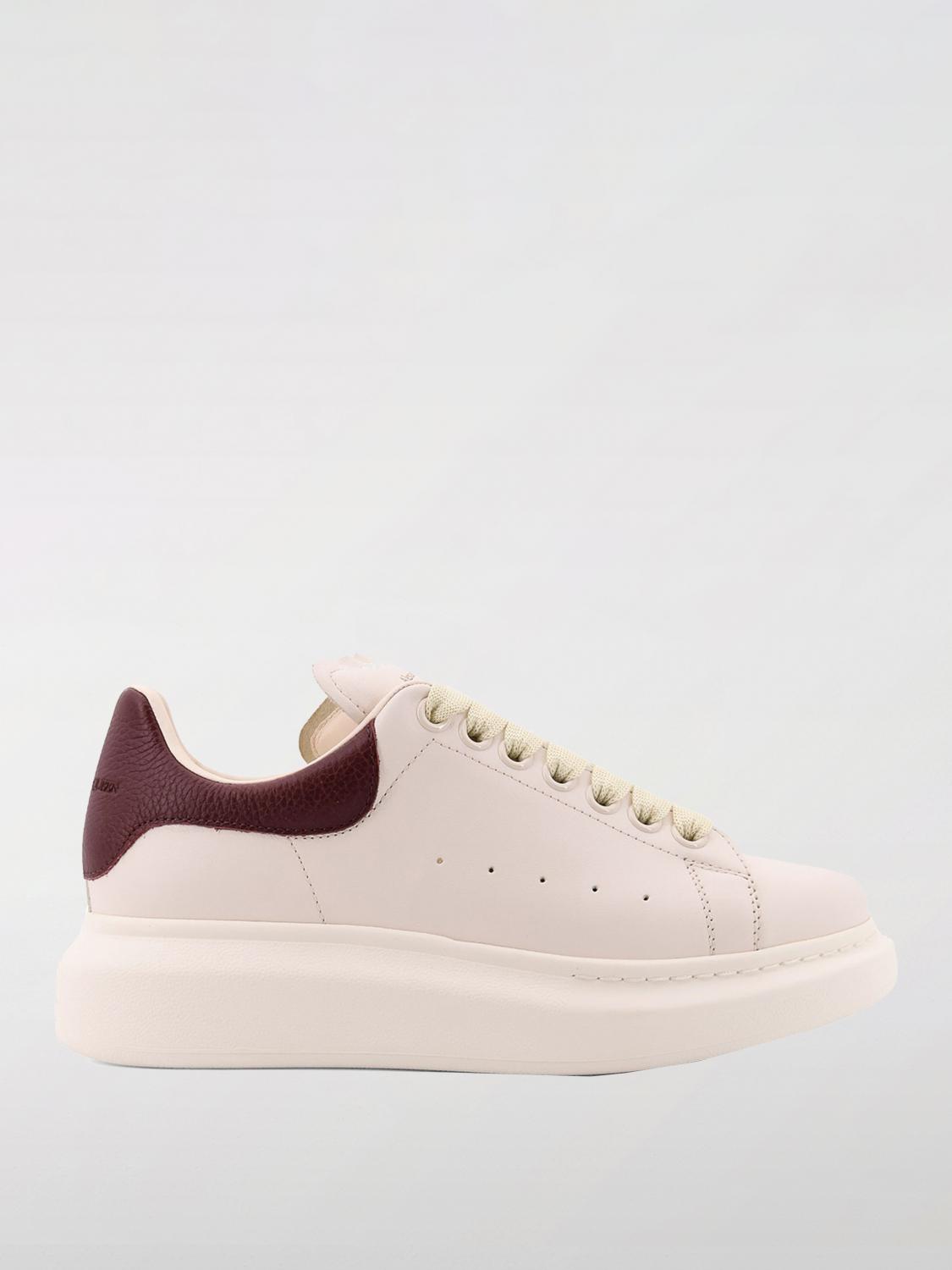 Alexander Mcqueen Oversize Leather Sneakers With Back Contrasting Patch In Burgundy