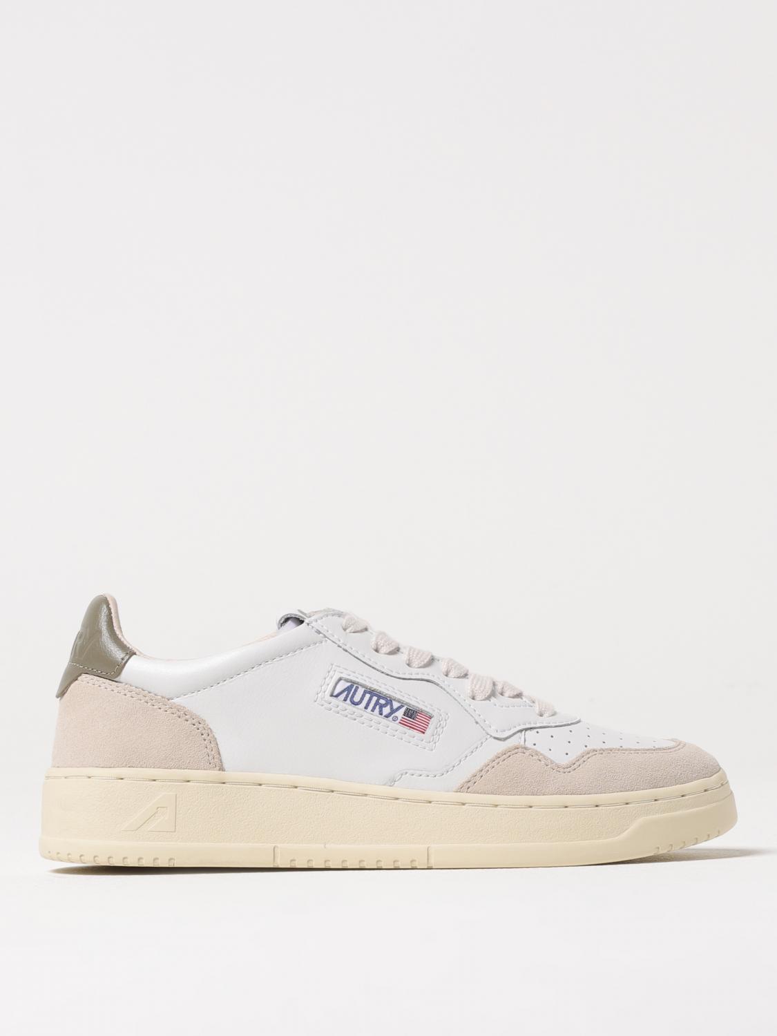 Autry Low Sneaker With Perforated Detailing And Contrast Panel In White