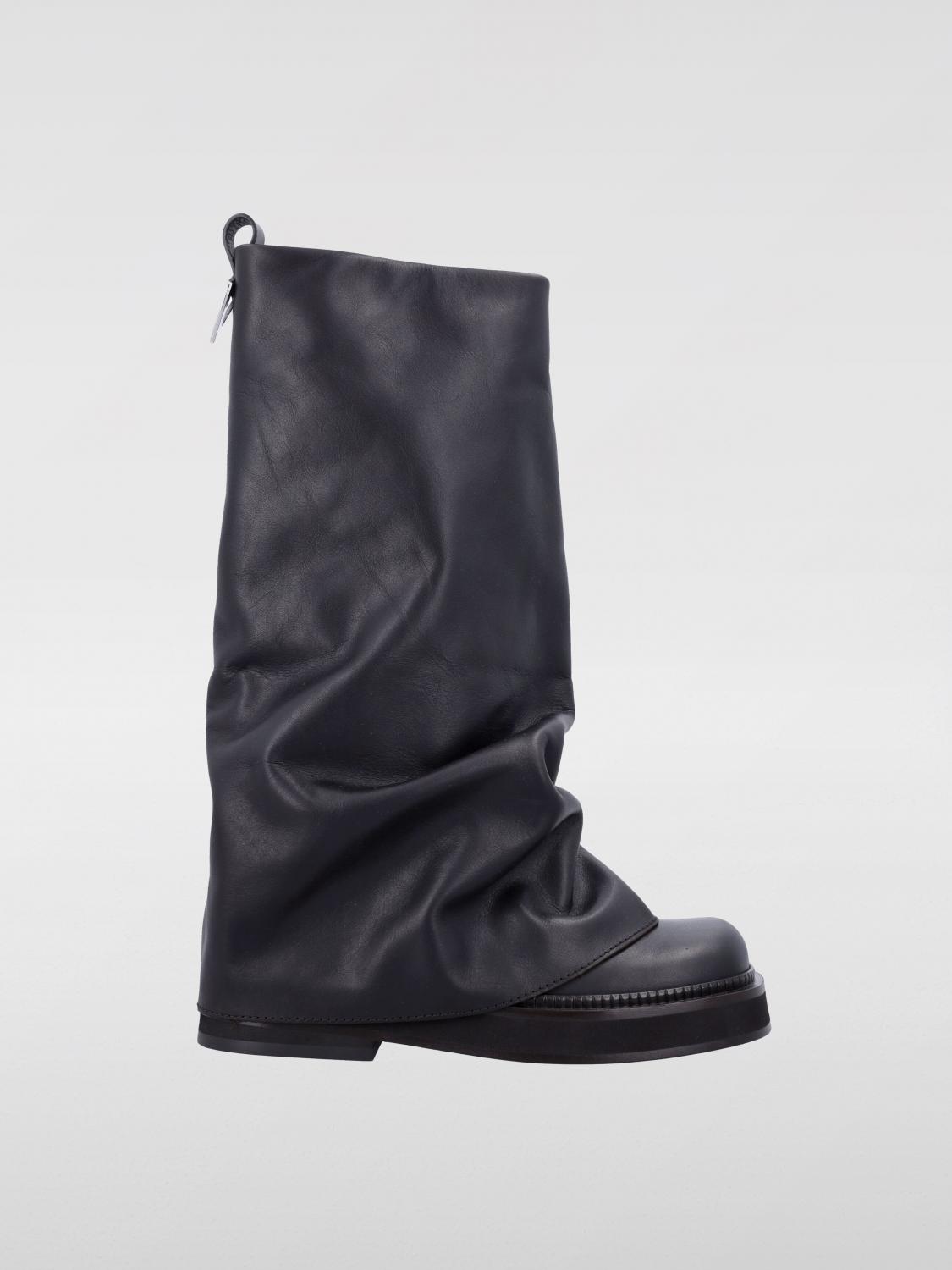 Attico Stylish Combat Boots With Square Toe Design In Braun