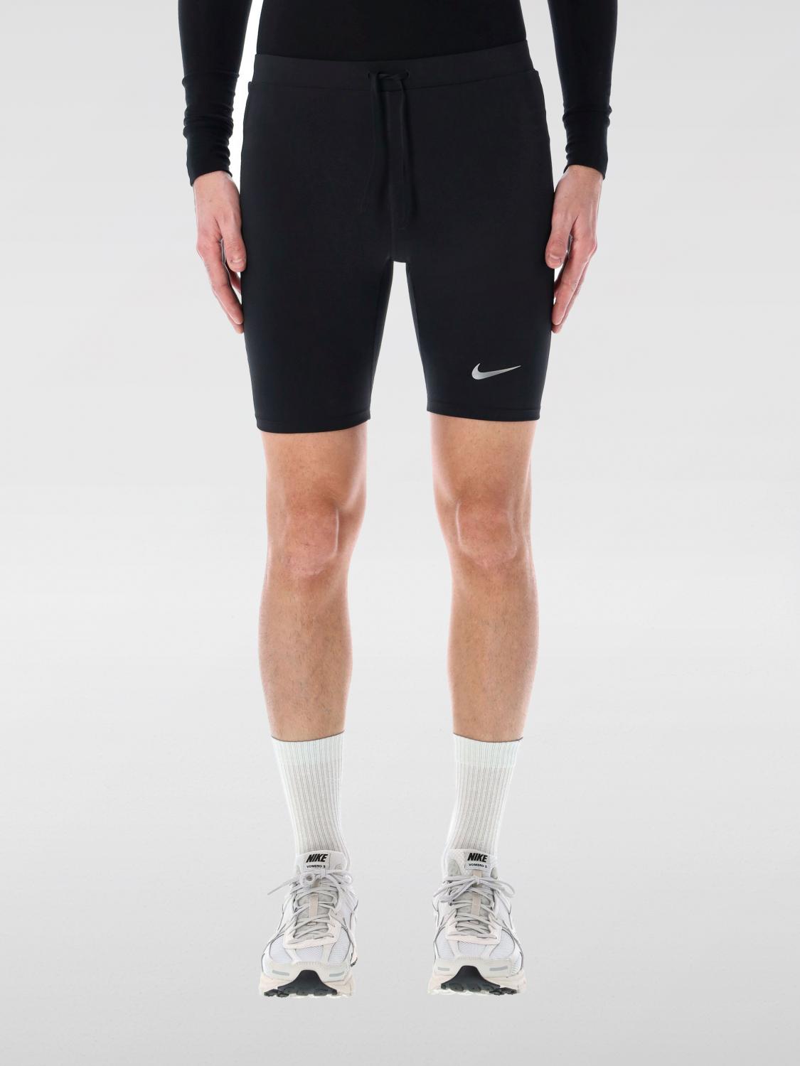 Nike Pantaloncini Da Corsa Aeroswift In Schwarz