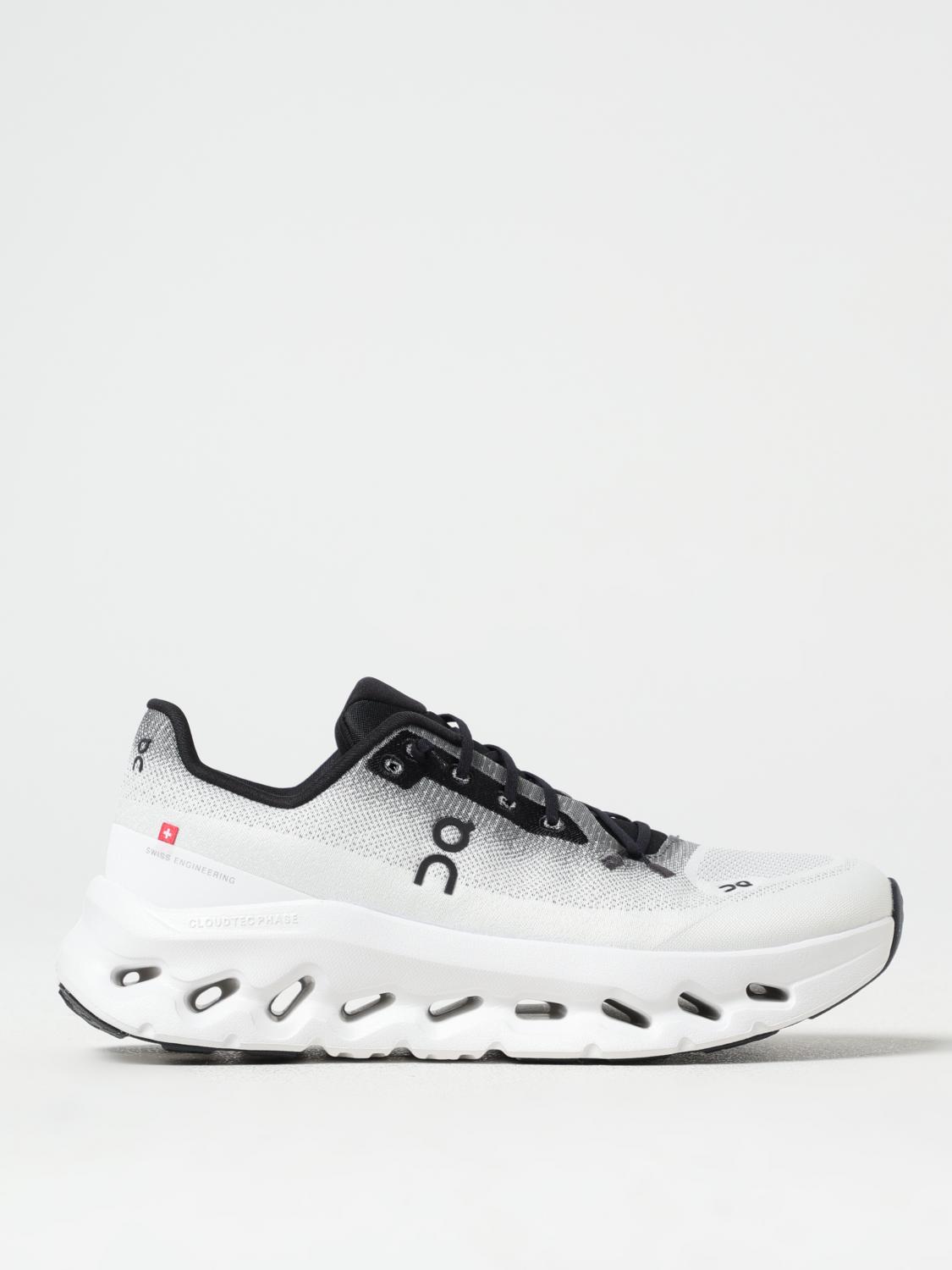 On Running Sneakers Woman Color Black In Black