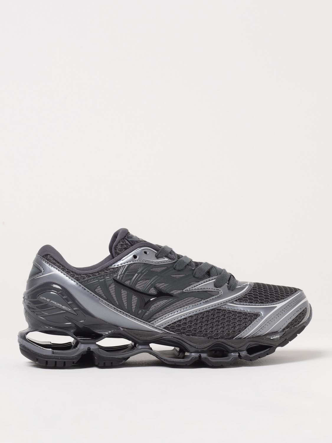 Mizuno Sneakers  Men Color Black In Black