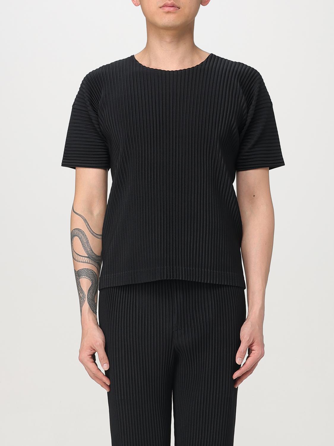 Issey Miyake T-shirt Basics In Black