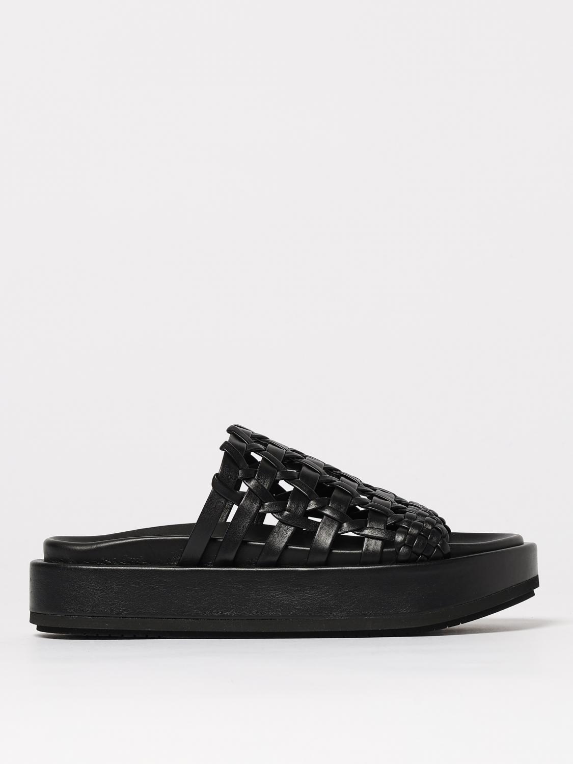 Paloma Barceló Paloma Barcelo Leather Nadira Flat Sandals In Black