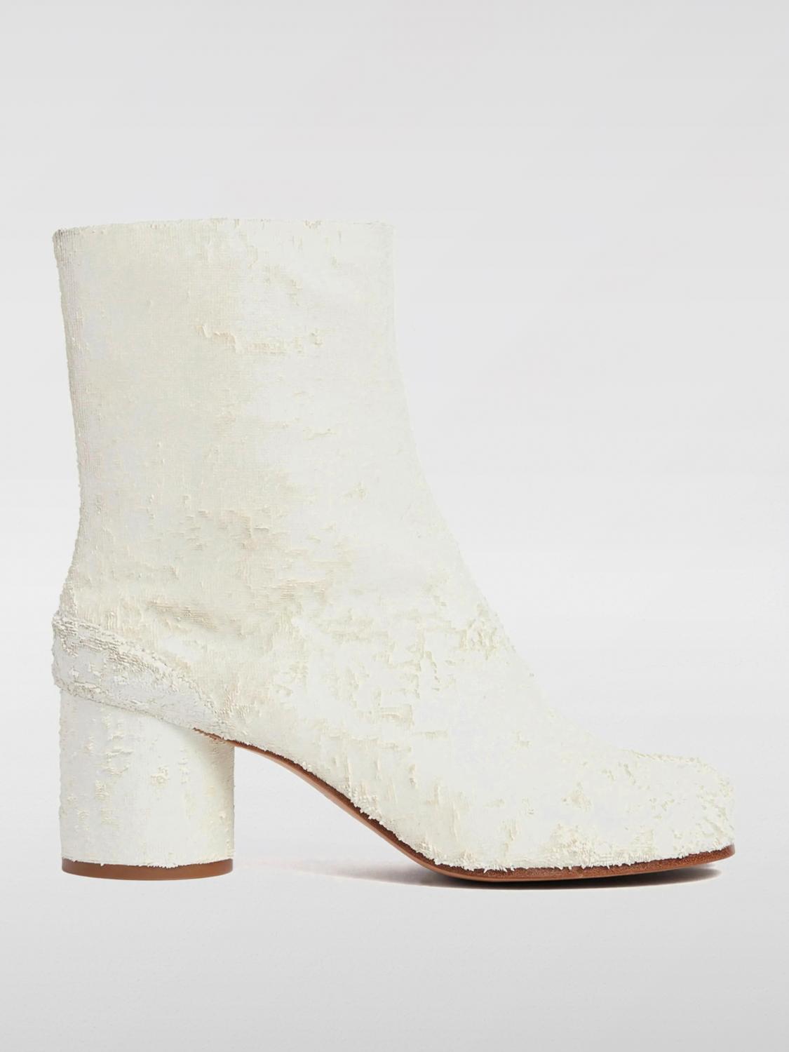 Shop Maison Margiela Boots Woman Color White In Weiss