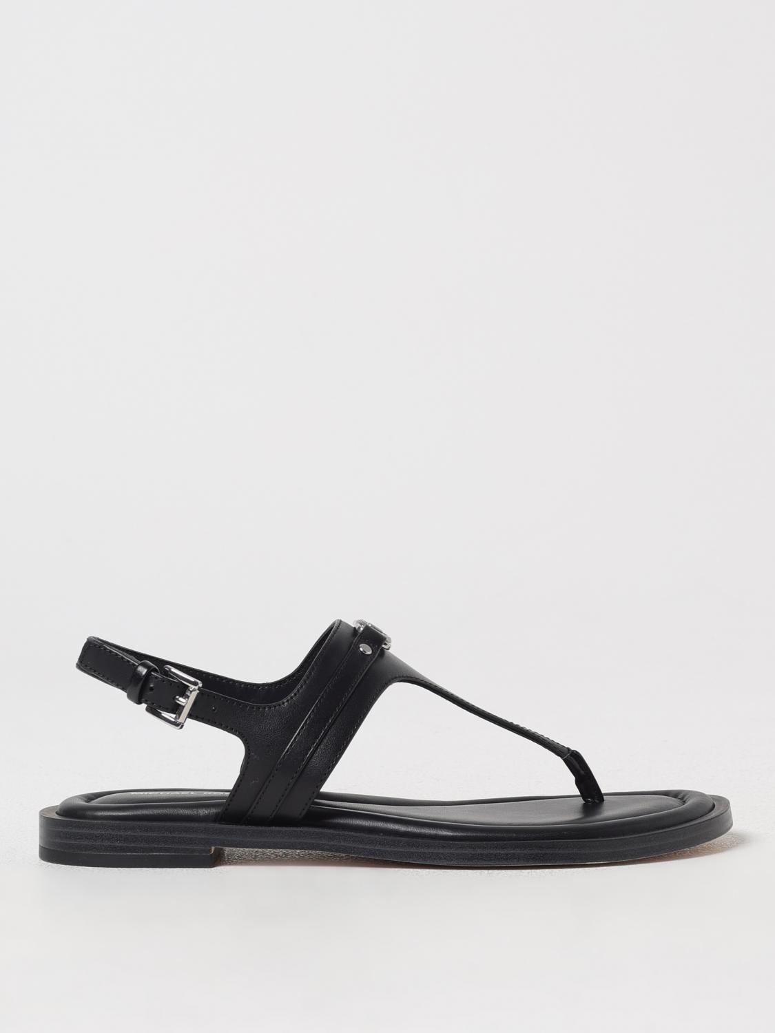 Michael Kors Black Low Top Shoes With Thong Design In Black