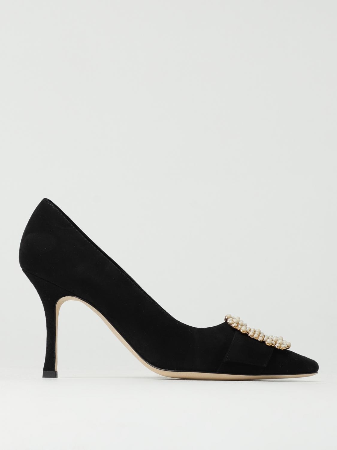 Manolo Blahnik Round Toe High Heels In Black