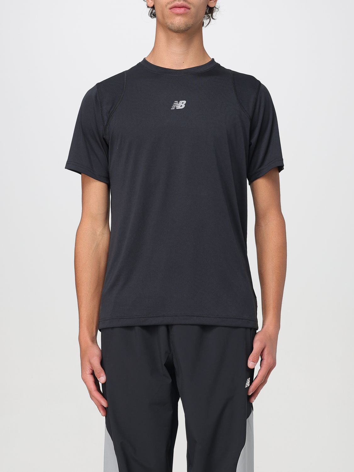 T-Shirt Men color Black 1 - New Balance - Modalova