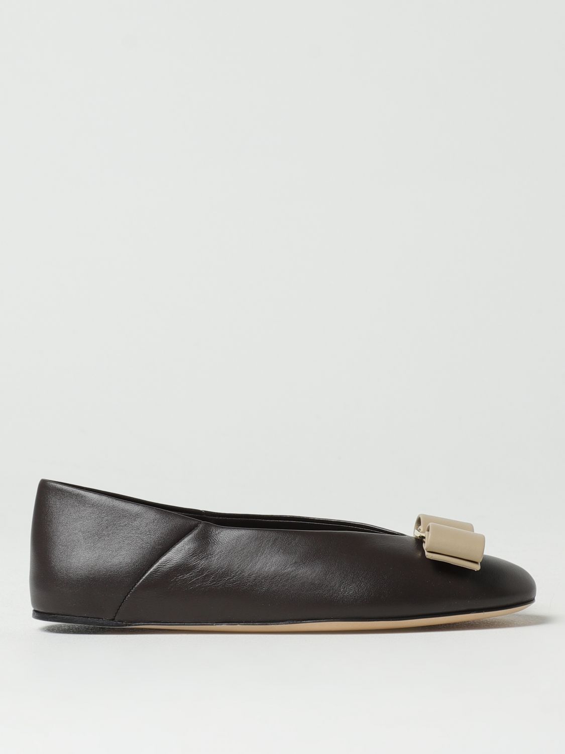 Ferragamo Vara Bow-detail Ballet Flats In Grey