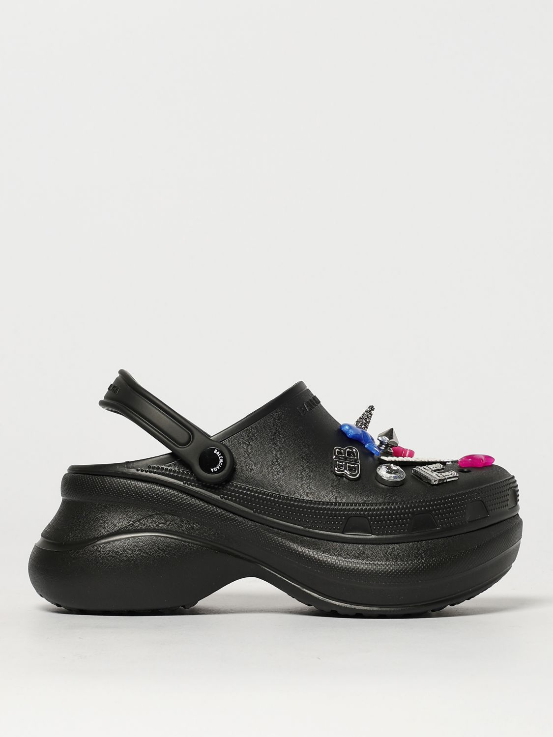 Balenciaga Mule Crocs Con Iconici Charm Jibbitz Rimovibili In Black