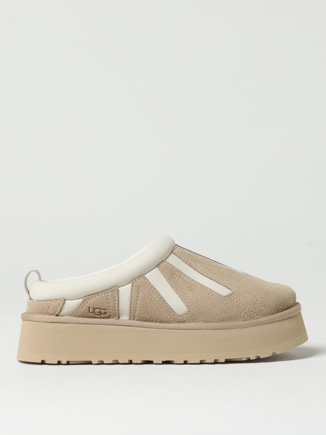 Shop Ugg Flat Shoes Woman Color Mustard