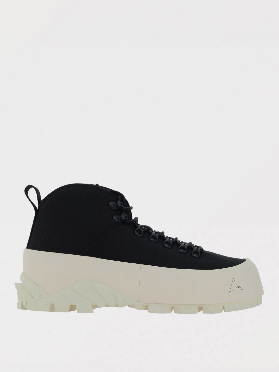 Roa Cvo Trail Sneakers In Black