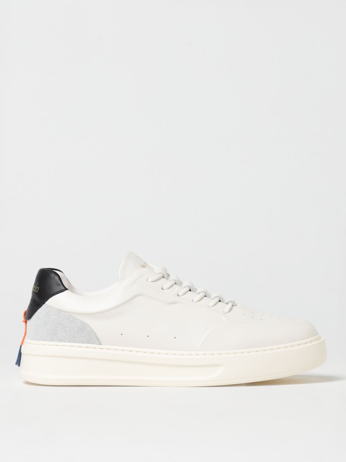 Barracuda Sneakers  Men Color White