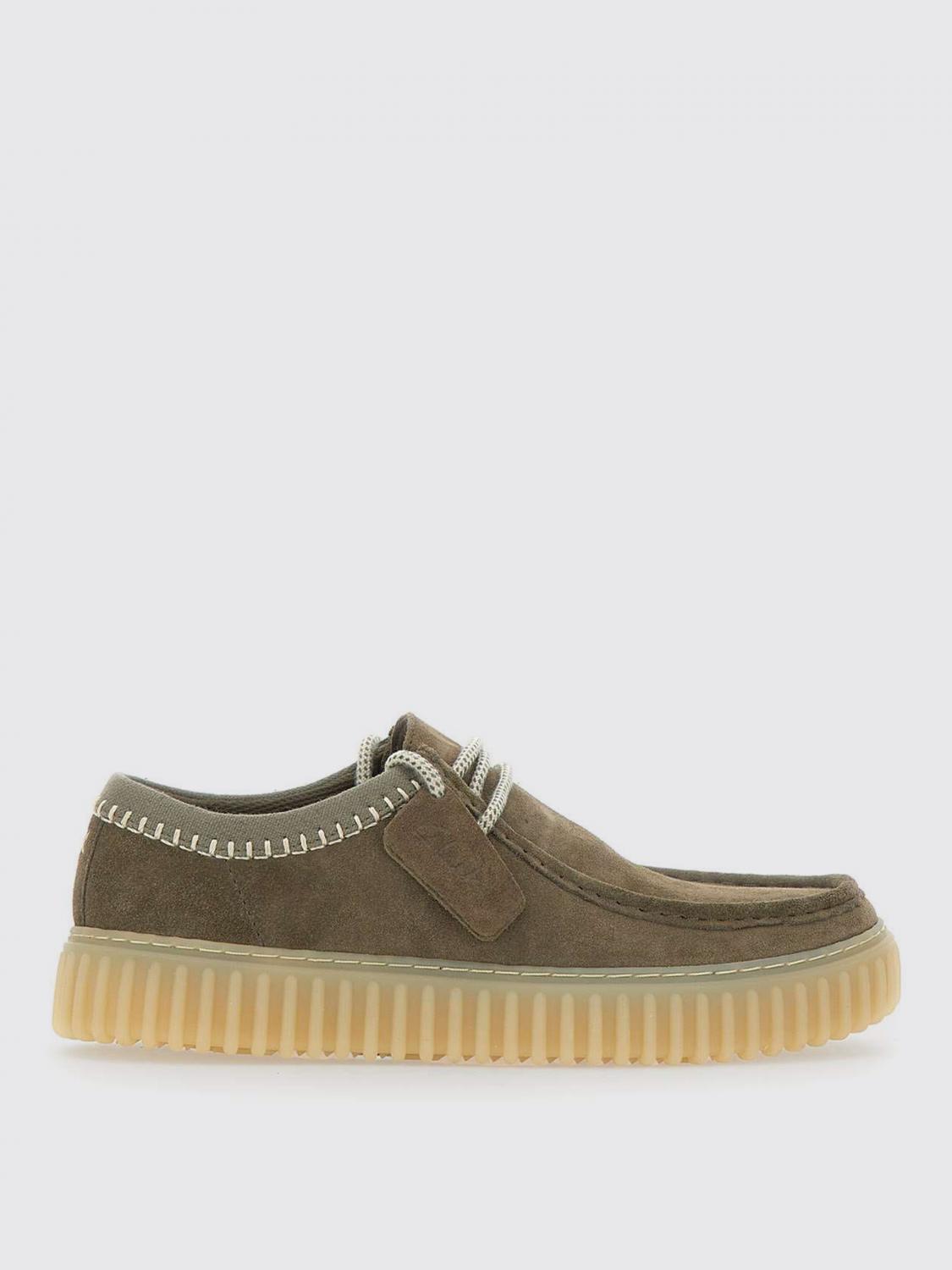 Clarks Lace-up Flat Casual Shoes