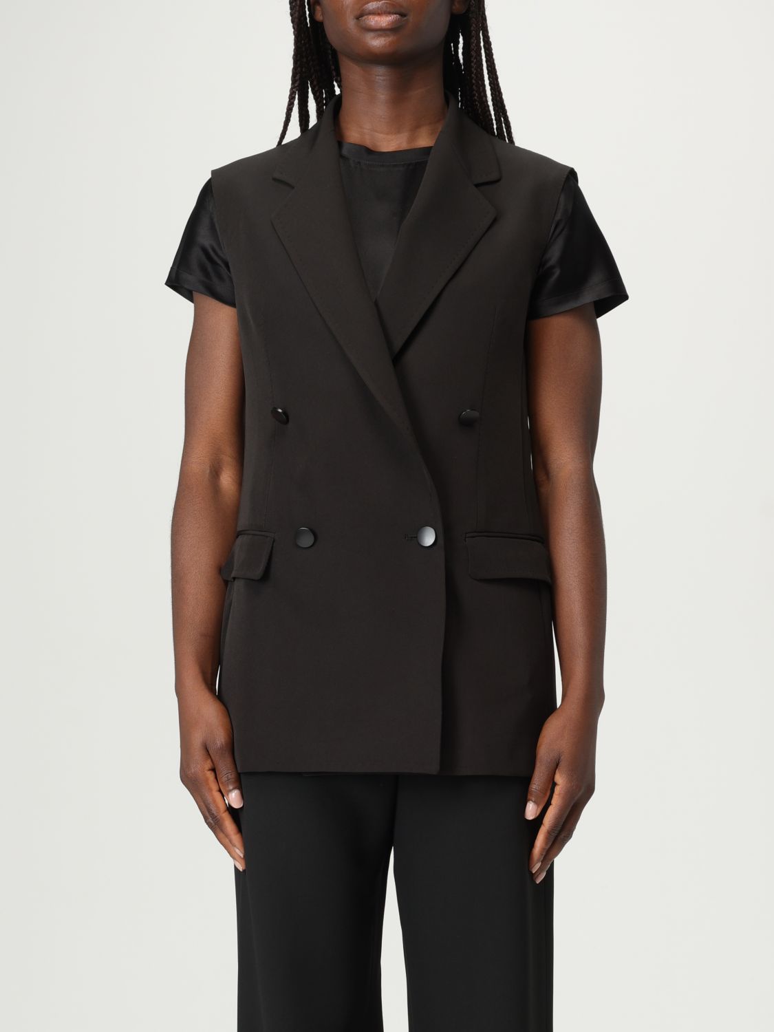 Tagliatore Tailored Vest Button Detailing