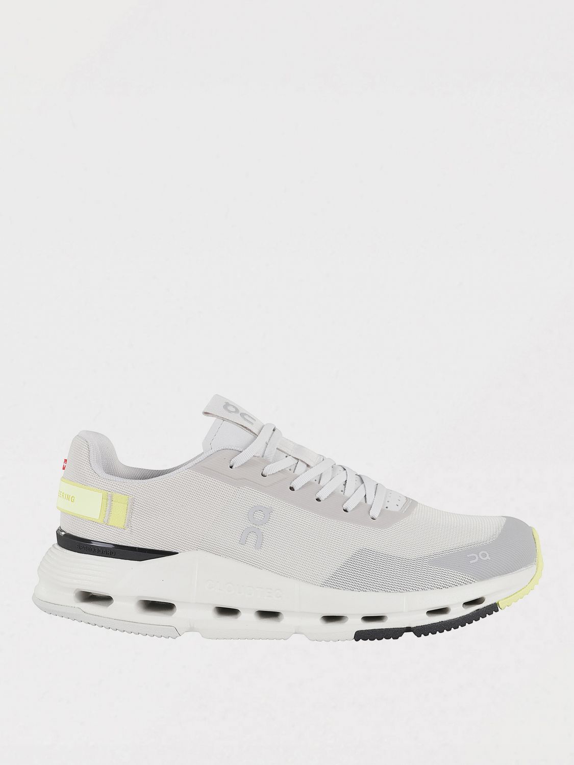 On Running Cloudnova Form 2 Sneakers In White