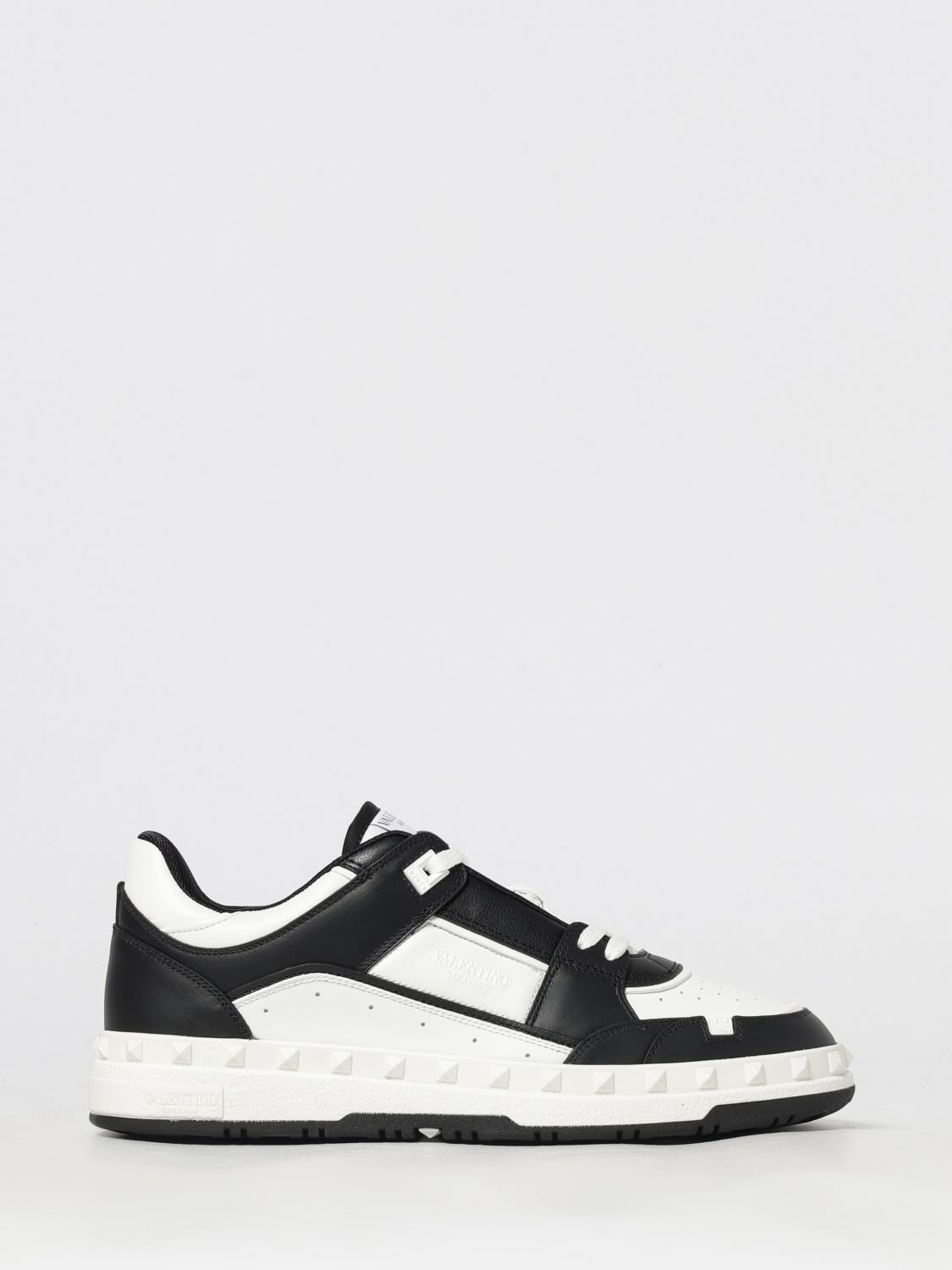 Valentino Garavani Low Sneakers Contrast Panels Perforated Toe Rubber Sole In Black