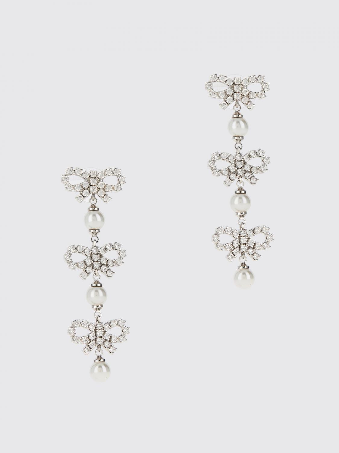 Self-portrait Jewel Woman  In White