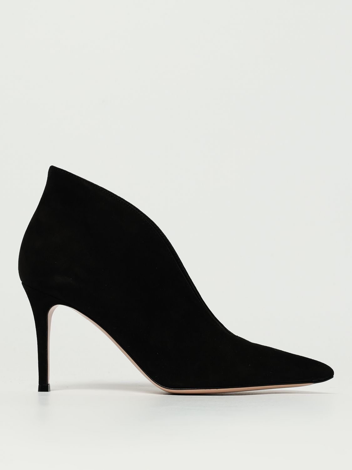 Gianvito Rossi 85mm Vania V-vamp Pumps In Black
