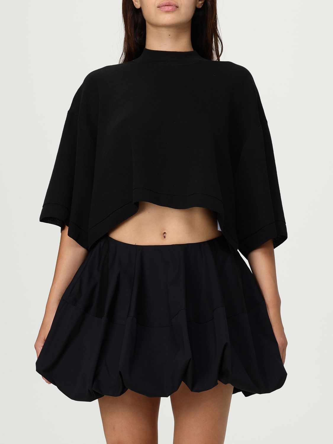 Alaïa Short Sleeve Crop T-shirt In Black
