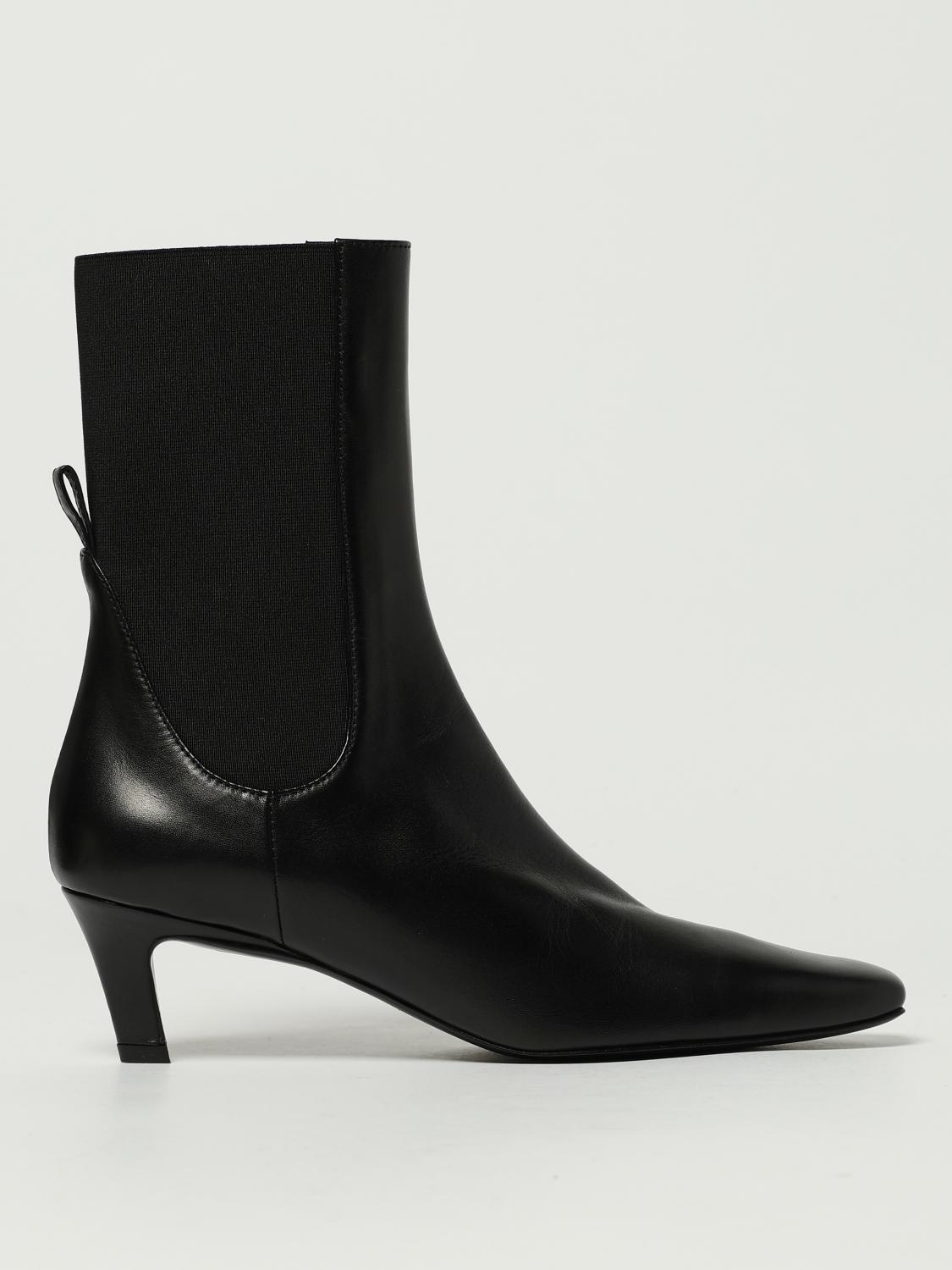 Totême Toteme Pre Leather Ankle Boots In Black